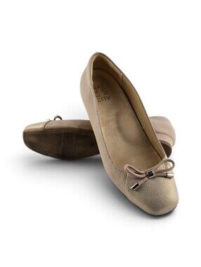 Naturalizer Women's Gertie Beige Leather Bow Low Block Heel Flats Shoes 7.5